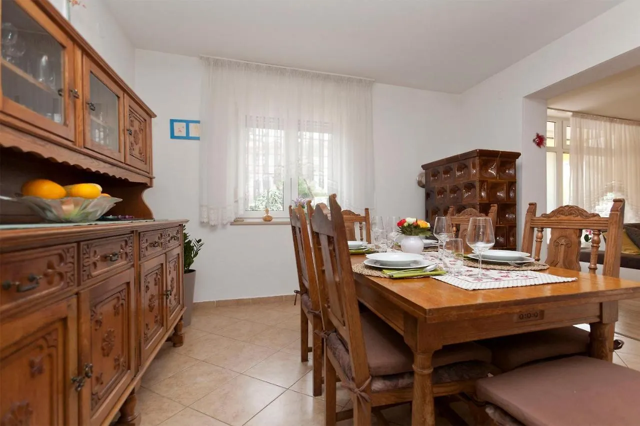 Apartman Nade PUY Croácia